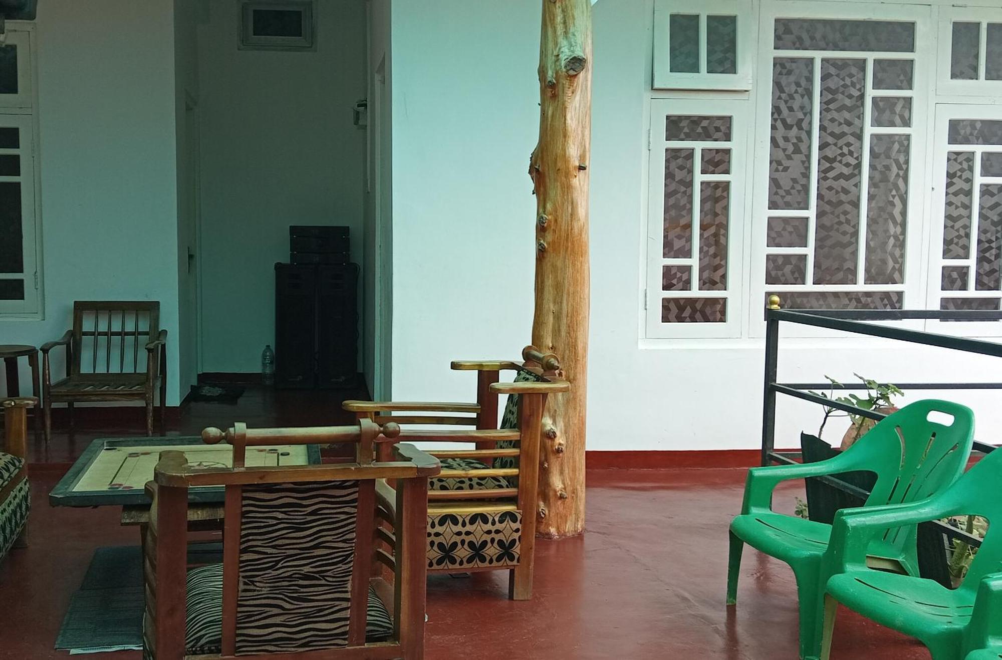 Forest Cyniciam Homestay Охия Экстерьер фото